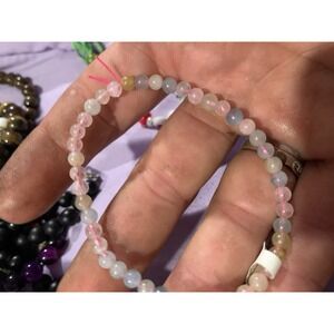 GEM-inside Natural Rainbow Morganite Stretchy Beaded Bracelet 8mm Round 7.5in